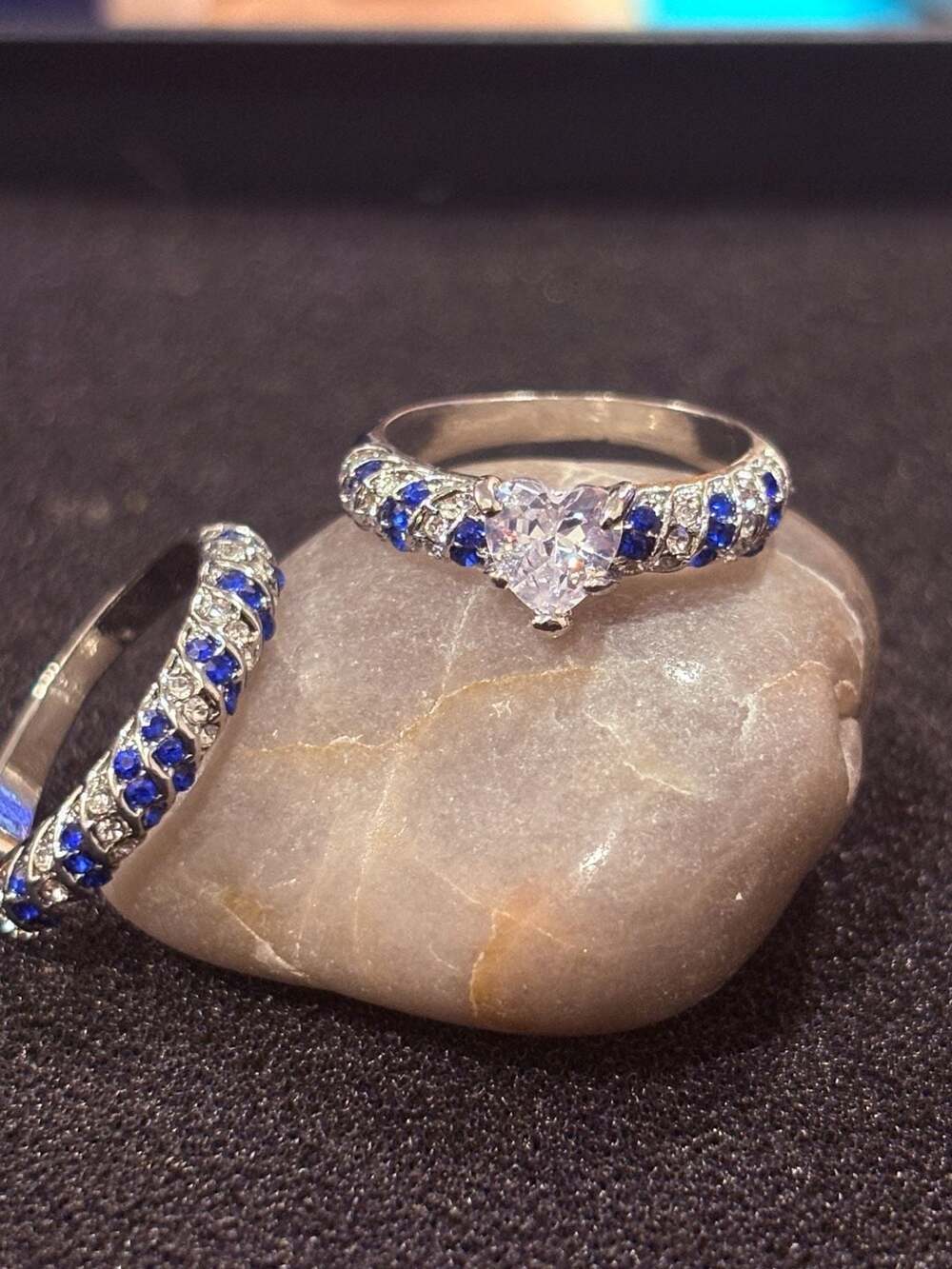 Heart Ring Set - Picture 2 of 6